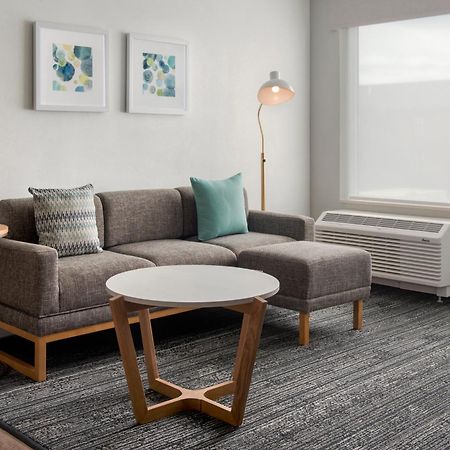 Towneplace Suites Portland Airport Me South Portland Eksteriør bilde