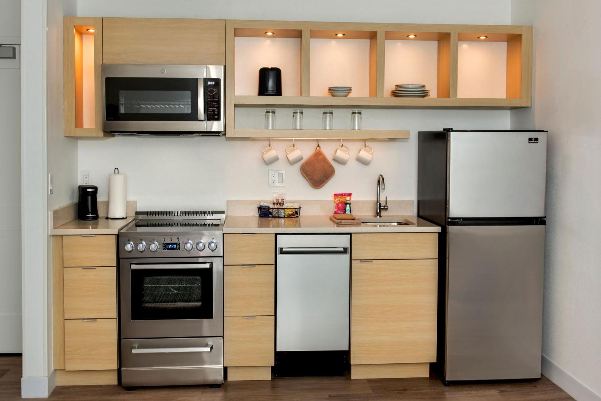 Towneplace Suites Portland Airport Me South Portland Eksteriør bilde